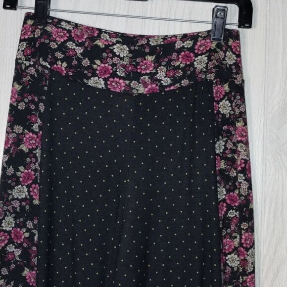 Farm Rio De Janairo Black and Pink Wide Leg Pants - Picture 2 of 4